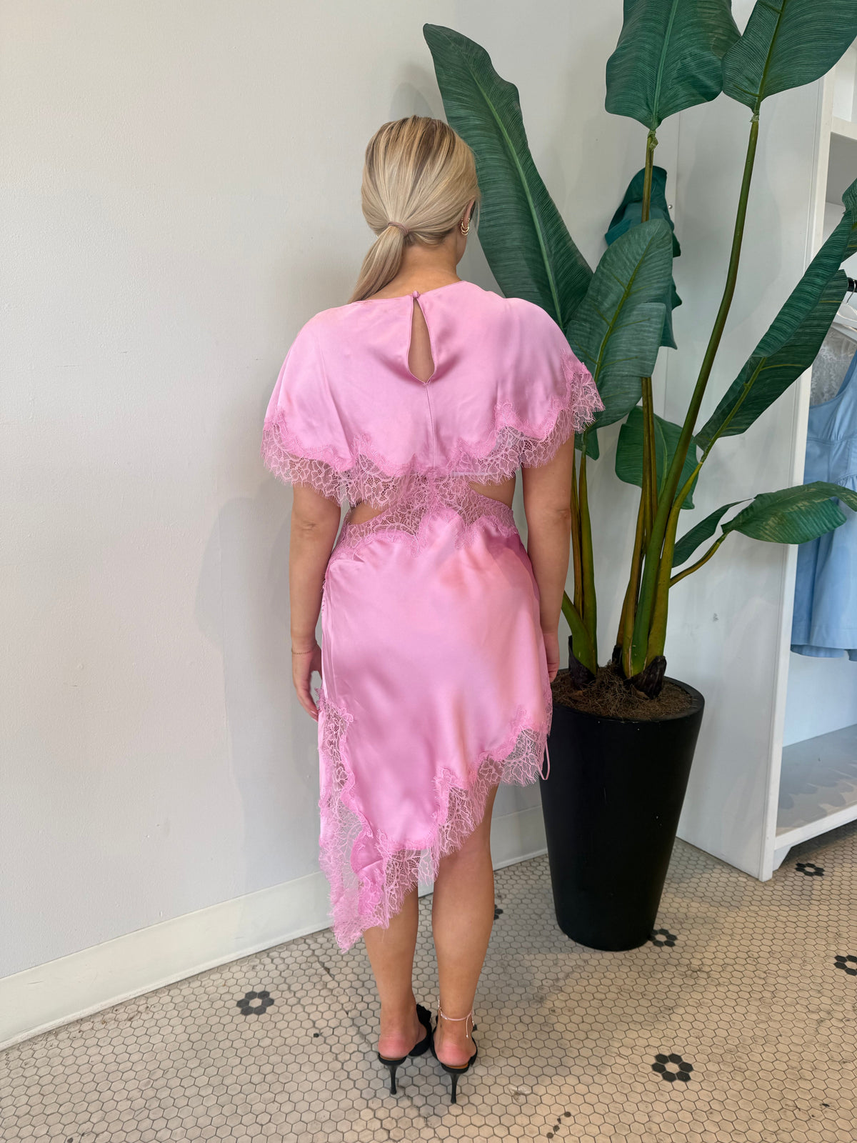 MAYCI DRESS PASTELL LILAC