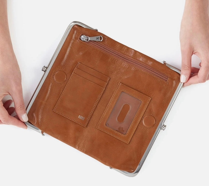 LAUREN CLUTCH WALLET IN TRUFFLE