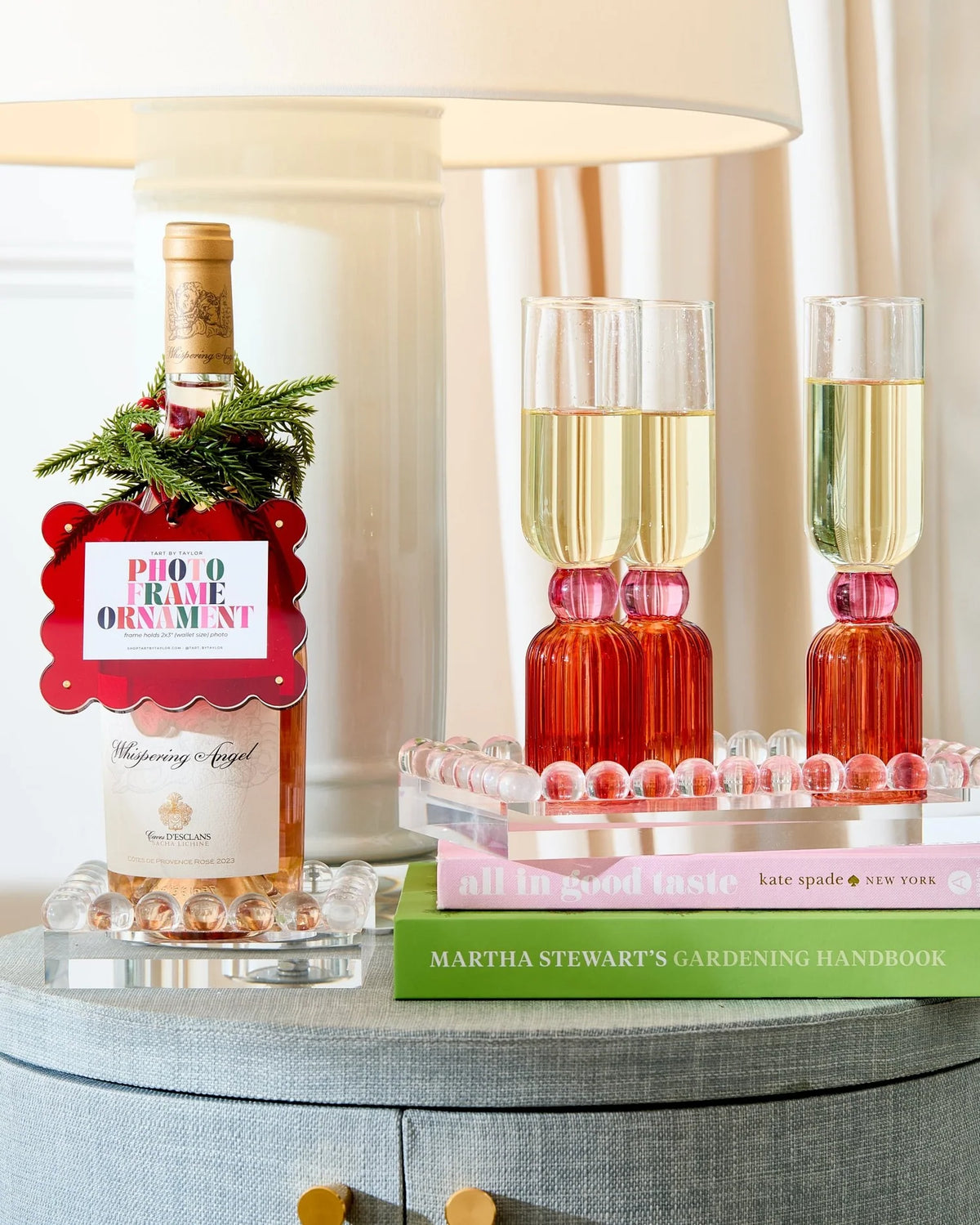 RED FRAME ORNAMENT