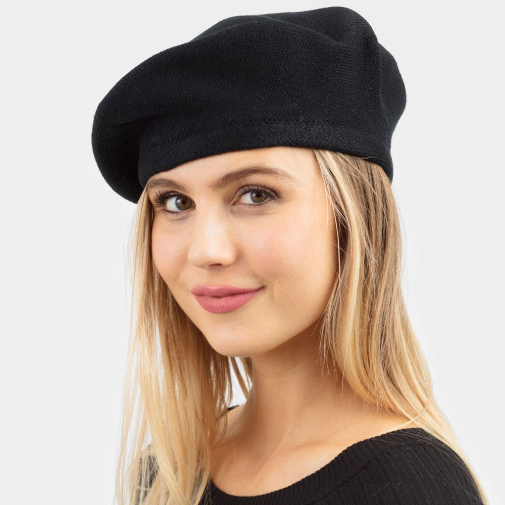BLACK KNIT BERET