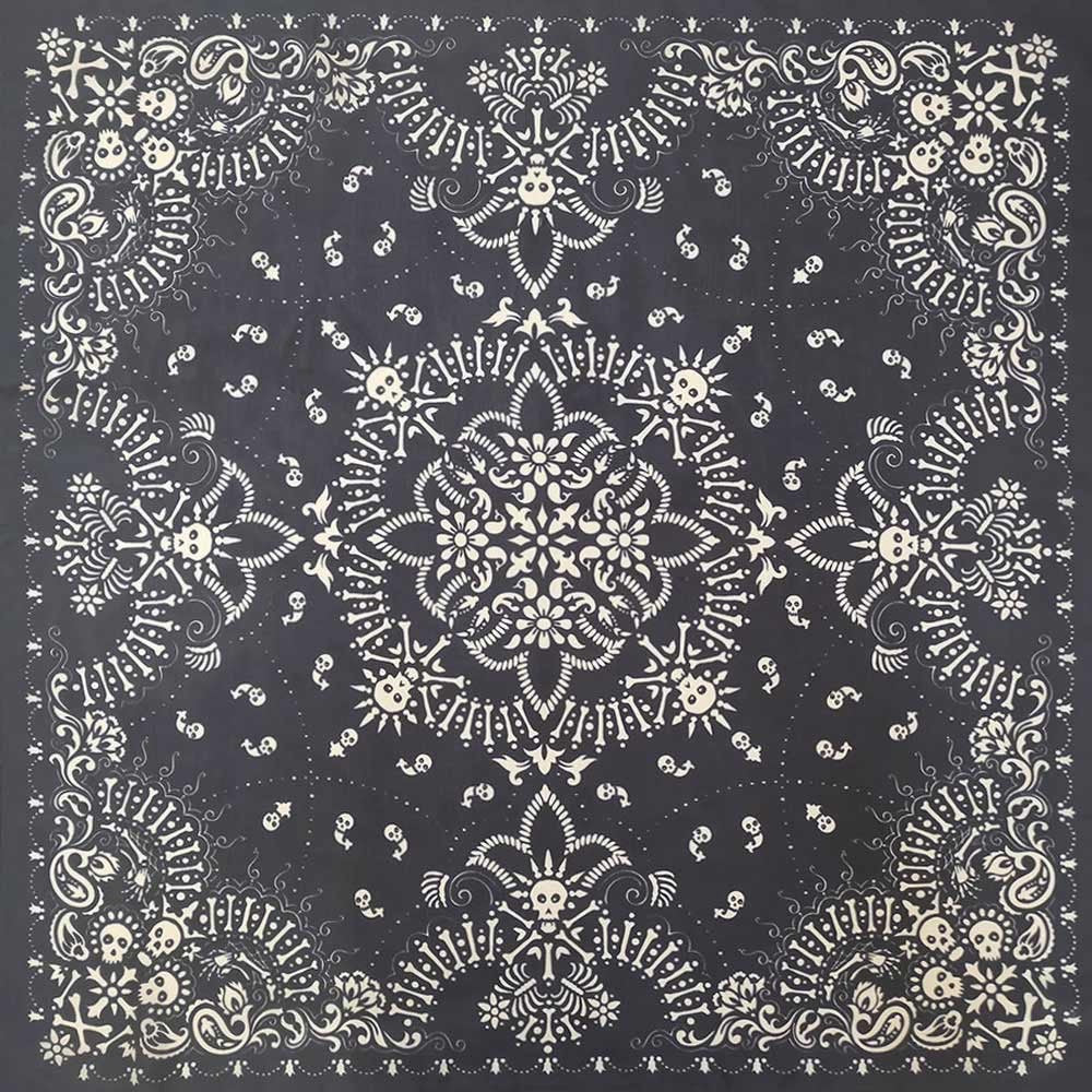 BLACK SKULL BANDANA SCARF