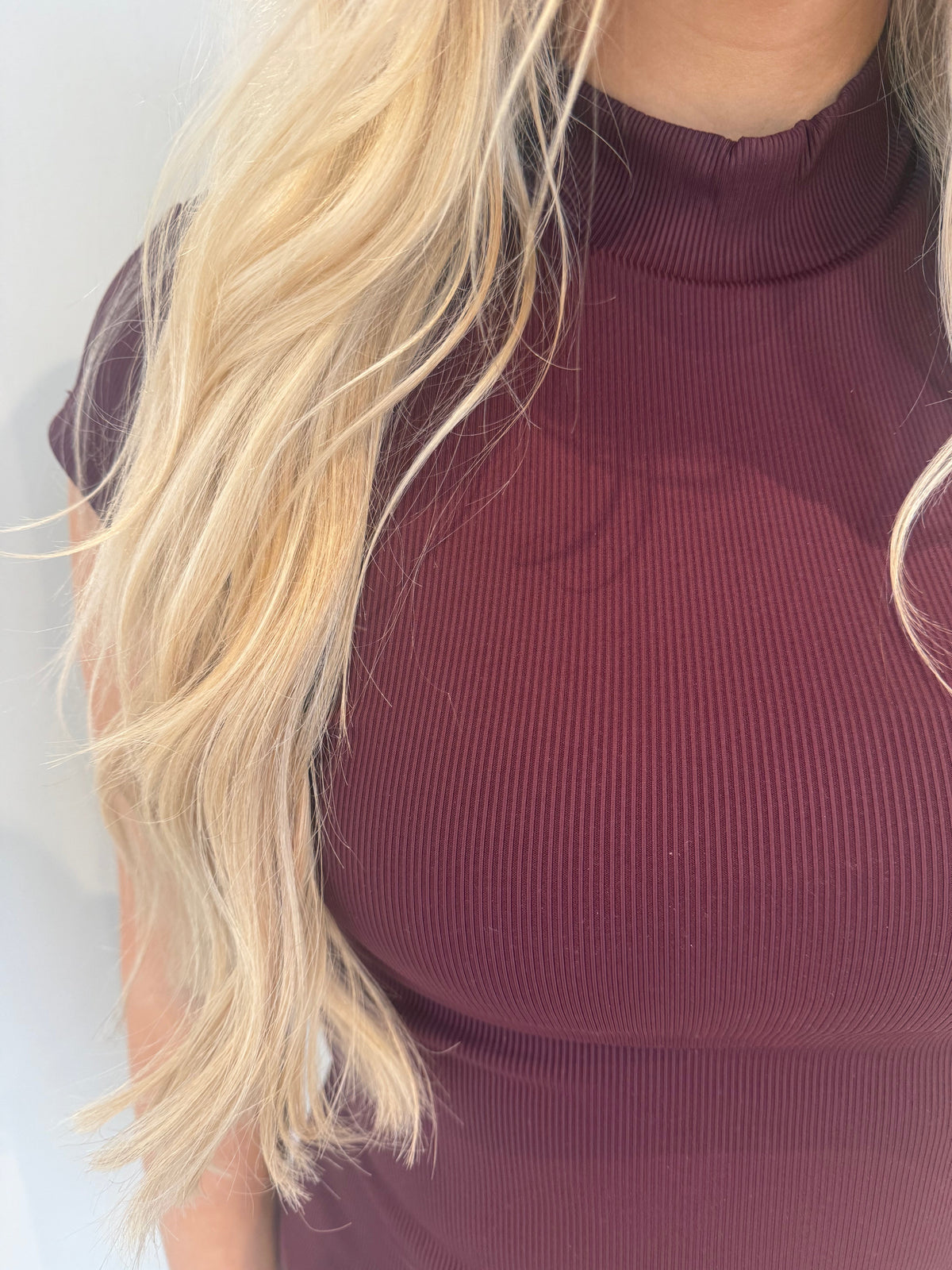 MIKA RIB CAP SLEEVE MOCKNECK PRUNE