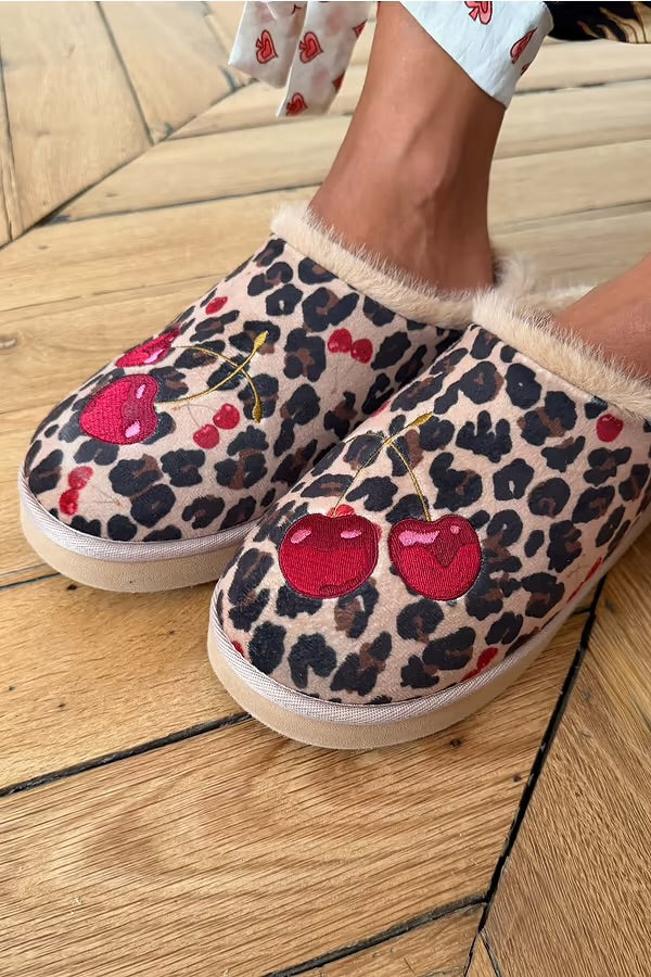 LEOPARD CHERRY FUR LINED PLATFORM SLIPPER
