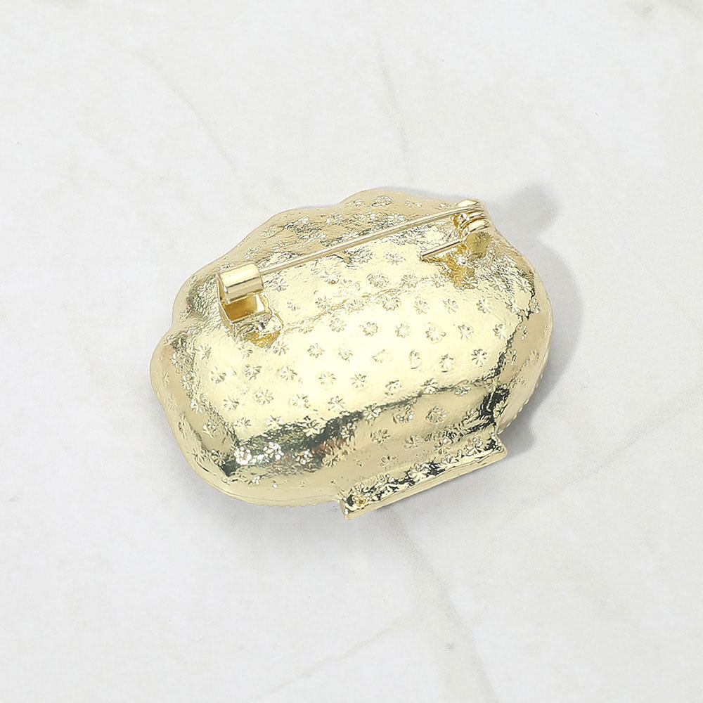 PEARL SHELL BROOCH