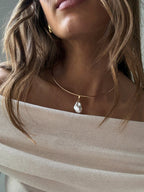 TEAGAN PEARL COLLAR NECKLACE